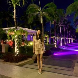 Meet your Posher, Jenny